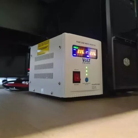 Zasilacz awaryjny UPS SINUS PRO 500E 12/230V Zasilacz awaryjny UPS SINUS PRO 500E 12/230V