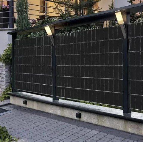 Taśma ogrodzeniowa 19cmx35m 630g/m2 czarna 23705 Taśma ogrodzeniowa 19cmx35m 630g/m2 czarna 23705