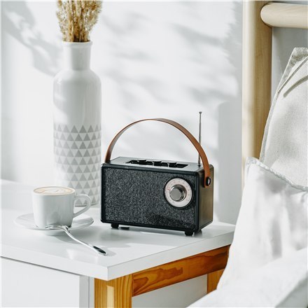 Głośnik z radiem | CR 1902 B | 5 W | Bluetooth | Czarny | Połączenie bezprzewodowe Głośnik z radiem | CR 1902 B | 5 W | Bluetooth | Czarny | Połączenie bezprzewodowe