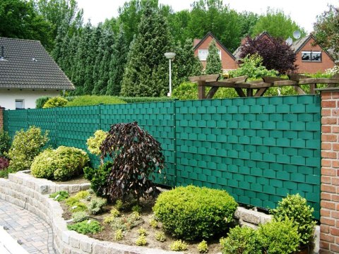Taśma ogrodzeniowa PASKI 24 x 2,55mb CLASSIC 19cm PROTECTO™ ZIELONA + 48 klipsów GRATIS
