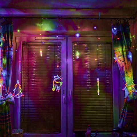 Lampki LED kurtyna renifer 2,5m 138LED multikolor 8 trybów świecenia IP44 Lampki LED kurtyna renifer 2,5m 138LED multikolor 8 trybów świecenia IP44