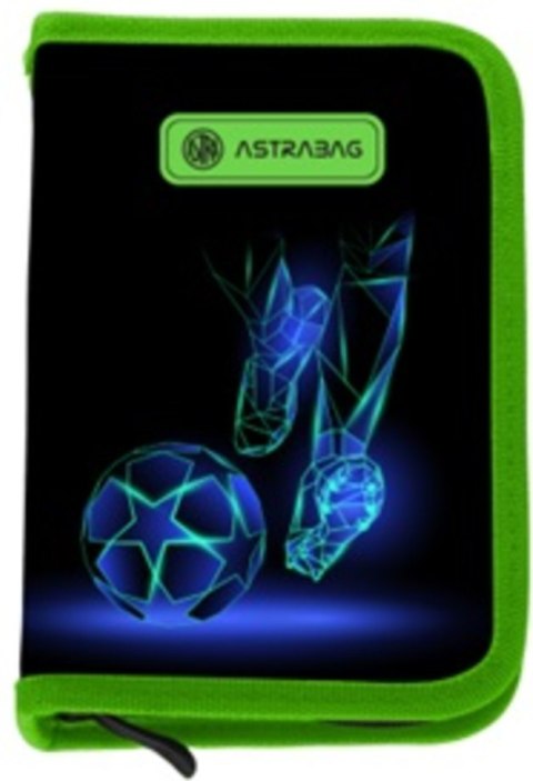 Piórnik pojedynczy dwuklapkowy z wyposażeniem ASTRABAG FOOTBALL MOTION-AC11 Piórnik pojedynczy dwuklapkowy z wyposażeniem ASTRABAG FOOTBALL MOTION-AC11