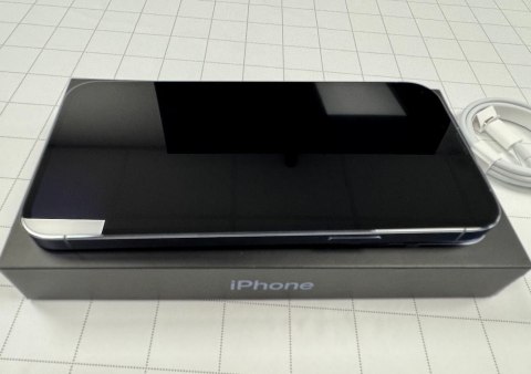 Apple REFURBISHED Grade B | Blue | 6.7 " | Super Retina XDR OLED | 2778 x 1284 pixels | Internal RAM 6 GB | 128 GB | Dual SIM | Apple REFURBISHED Grade B | Blue | 6.7 " | Super Retina XDR OLED | 2778 x 1284 pixels | Internal RAM 6 GB | 128 GB | Dual SIM |