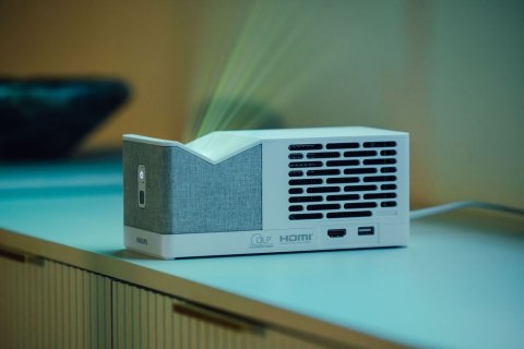 Philips | Screeneo UL5 Smart | Full HD (1920x1080) | 550 ANSI lumens | 1800:1 | White | 4:3, 16:9 | 1800:1 | Triple Laser Ultra