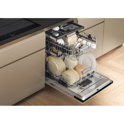 Whirlpool Dishwasher | W7I HP42 L | Built-in | Width 59.8 cm | Number of place settings 15 | Number of programs 10 | Energy effi