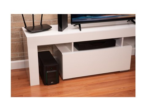Schneider Electric 1600 VA | 900 W Schneider Electric 1600 VA | 900 W