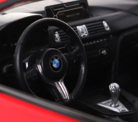 BMW M4 Coupe czerwony RASTAR model 1:14 Zdalnie sterowane auto + pilot 2,4 GHz BMW M4 Coupe czerwony RASTAR model 1:14 Zdalnie sterowane auto + pilot 2,4 GHz